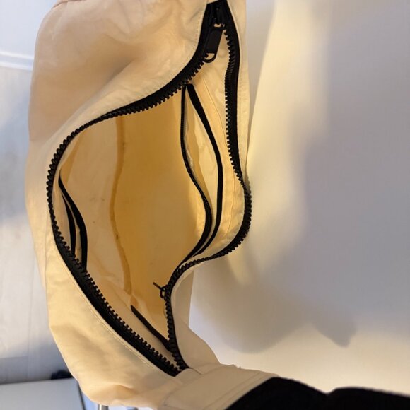 BAGGU White Shoulder/Crossbody Bag - Picture 3 of 3